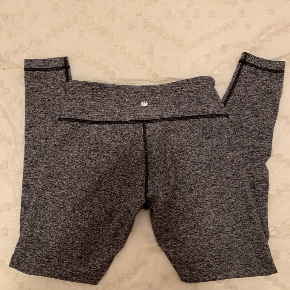 Lululemon Grey Wunder Under Leggings
